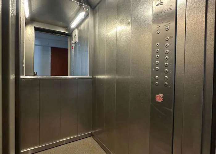 Dabrowskiego - Self Check-in 20h - Lift Lejlighed